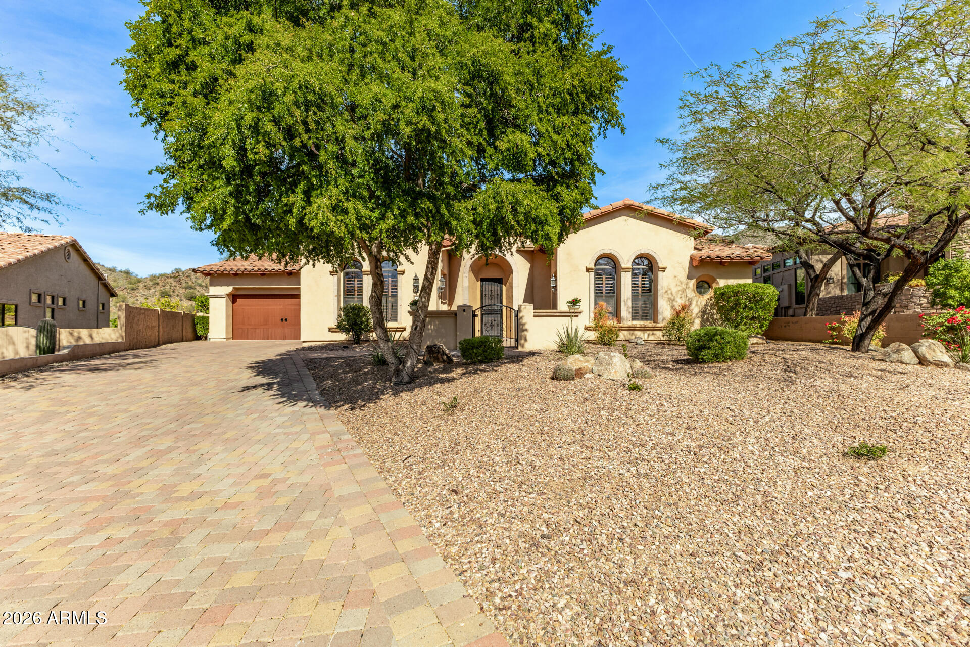 8140 E VISTA CANYON Street