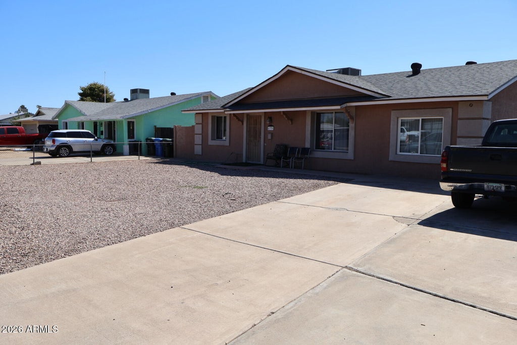 Photo of 6339 W Osborn Road, Phoenix, AZ 85033 (MLS # 7093175)