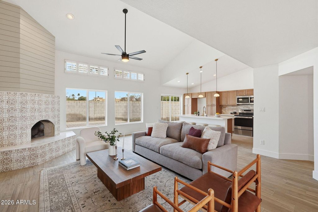 Photo of 845 N Oak Court, Chandler, AZ 85226 (MLS # 6977088)