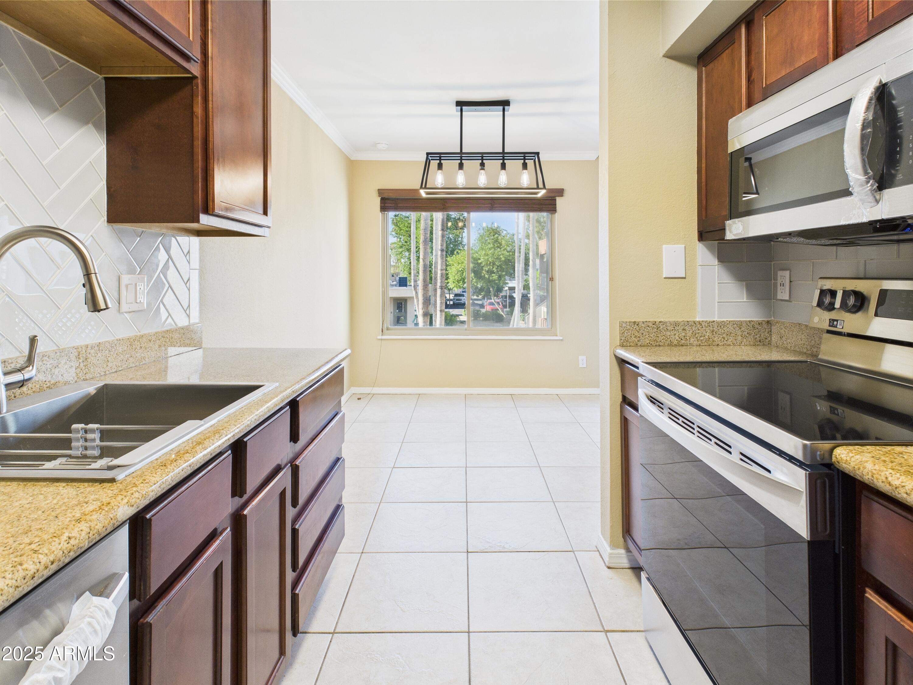 3500 N HAYDEN Road 206