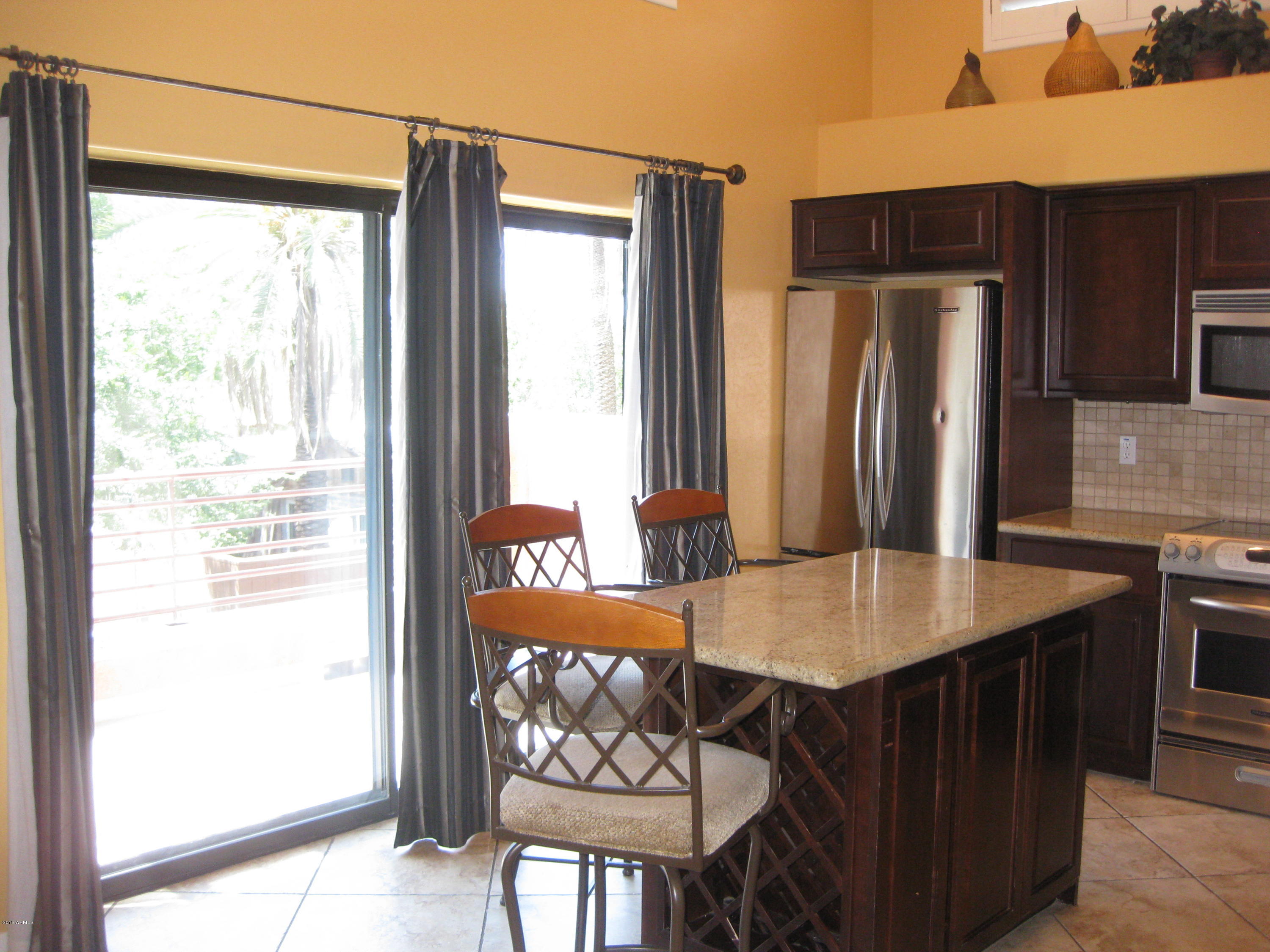 330 S Farmer Avenue Unit 126