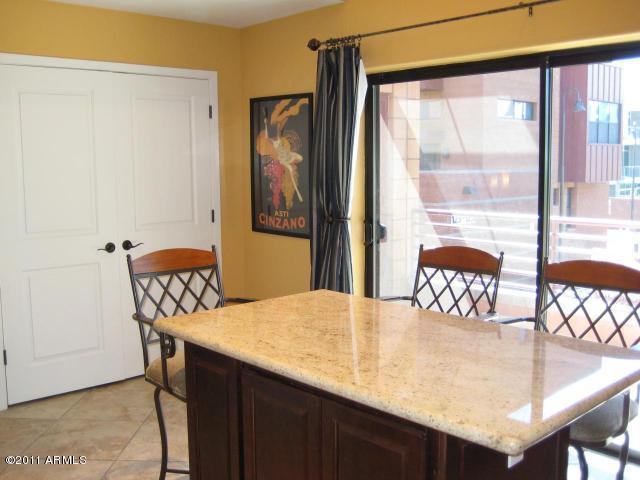 330 S Farmer Avenue Unit 126