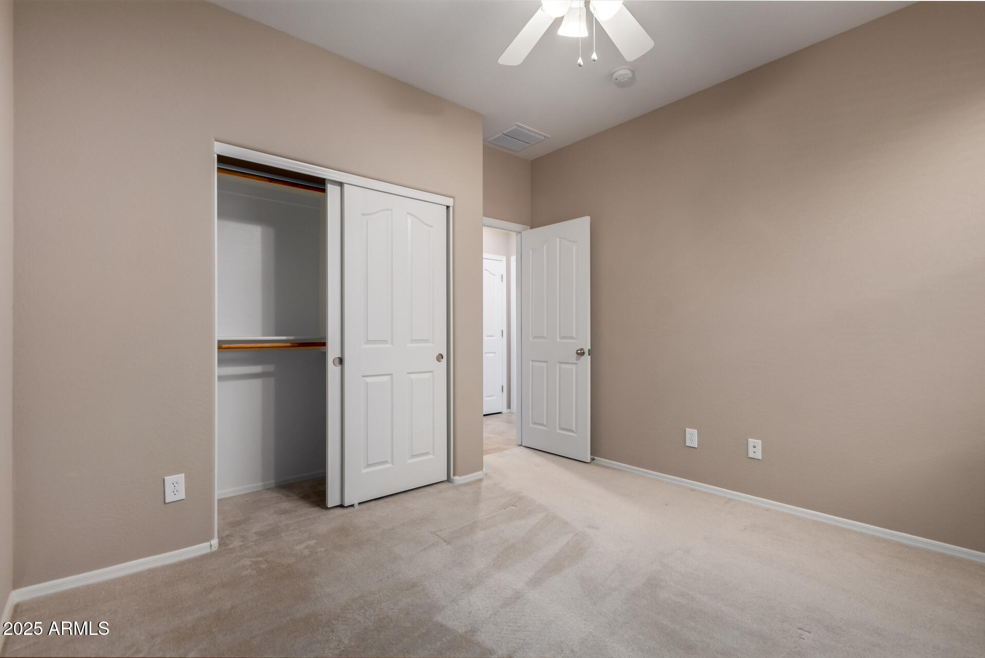 ENTRADA DEL ORO UNIT 1 - Residential