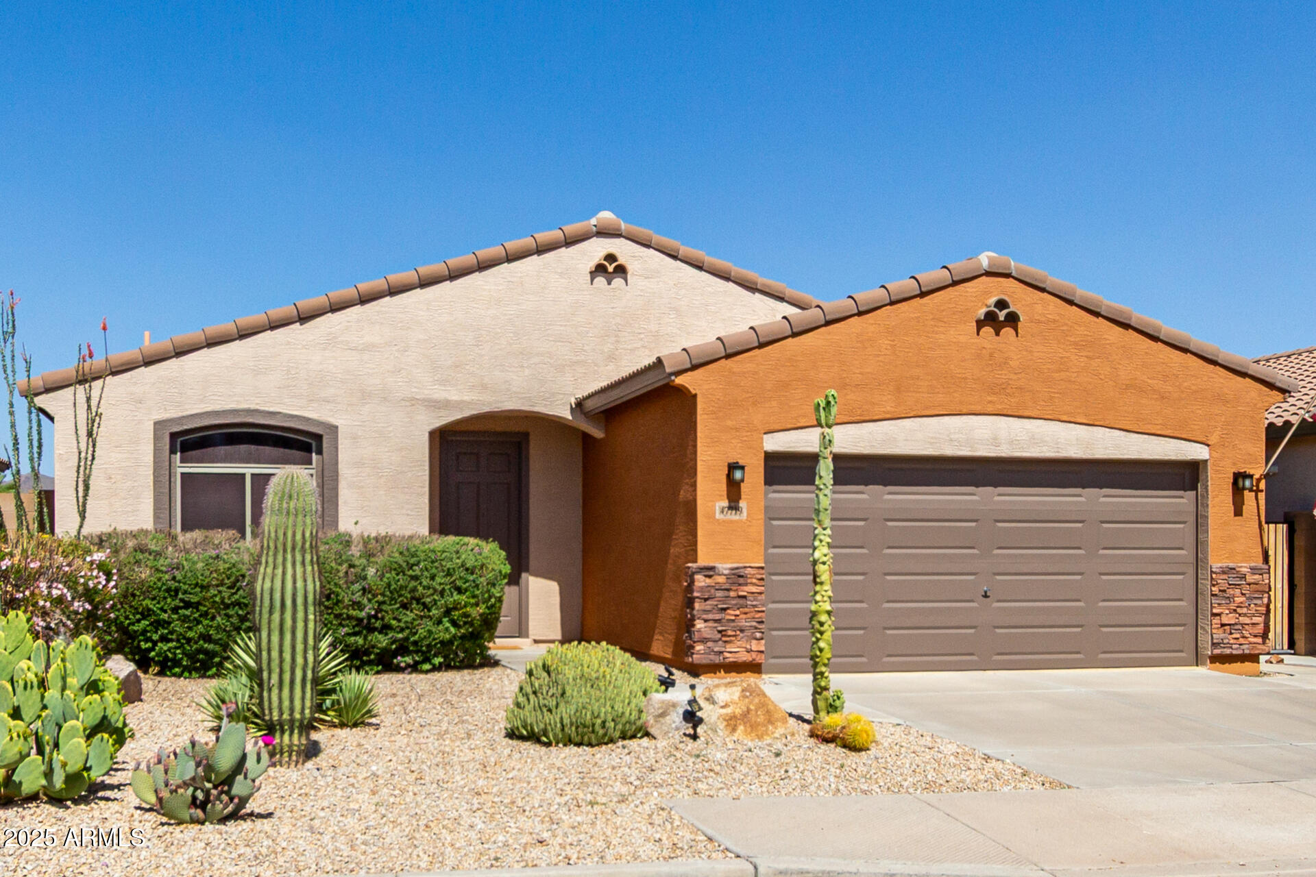 47719 N CAMINO DEL SOL --