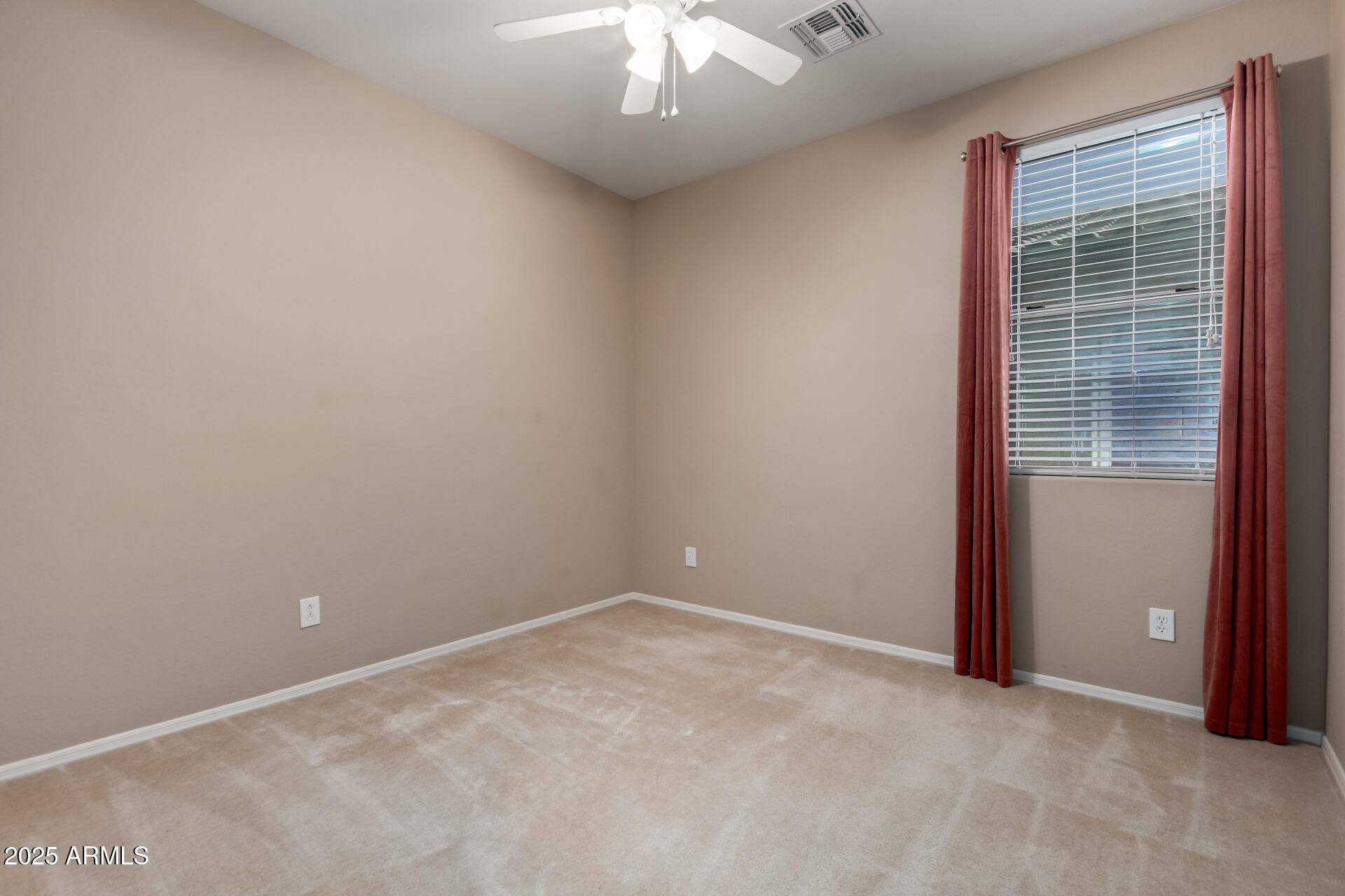 ENTRADA DEL ORO UNIT 1 - Residential