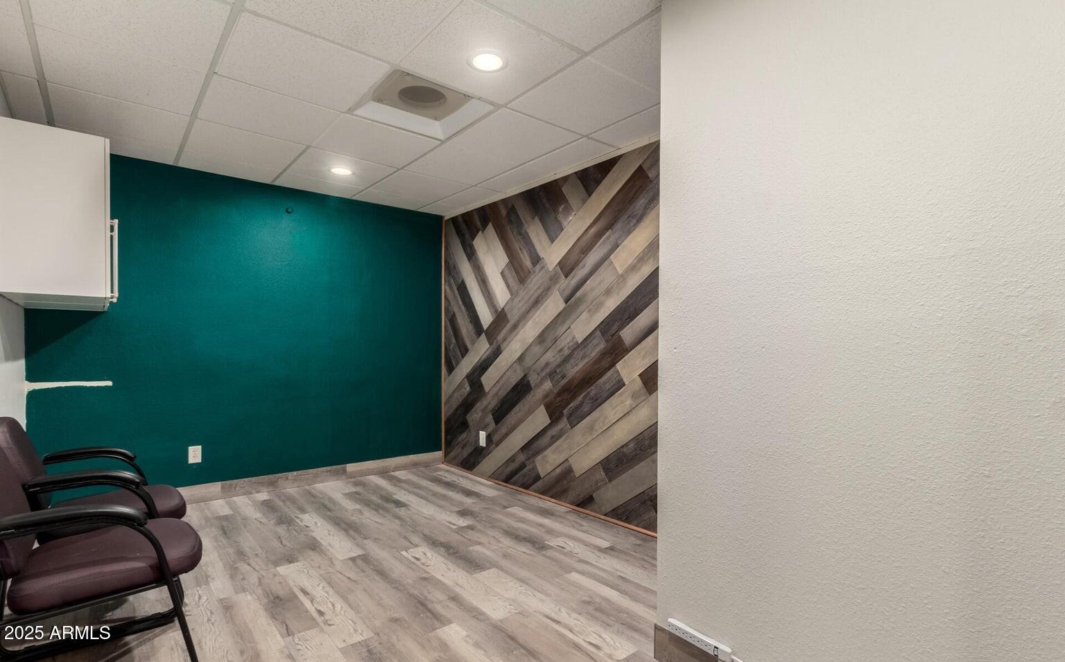 8821 N 7TH Street 305