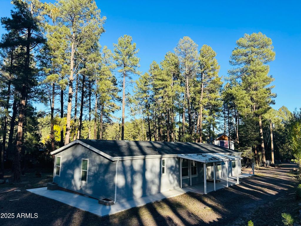 Photo of 1010 W Johnson Boulevard, Payson, AZ 85541 (MLS # 7002123)