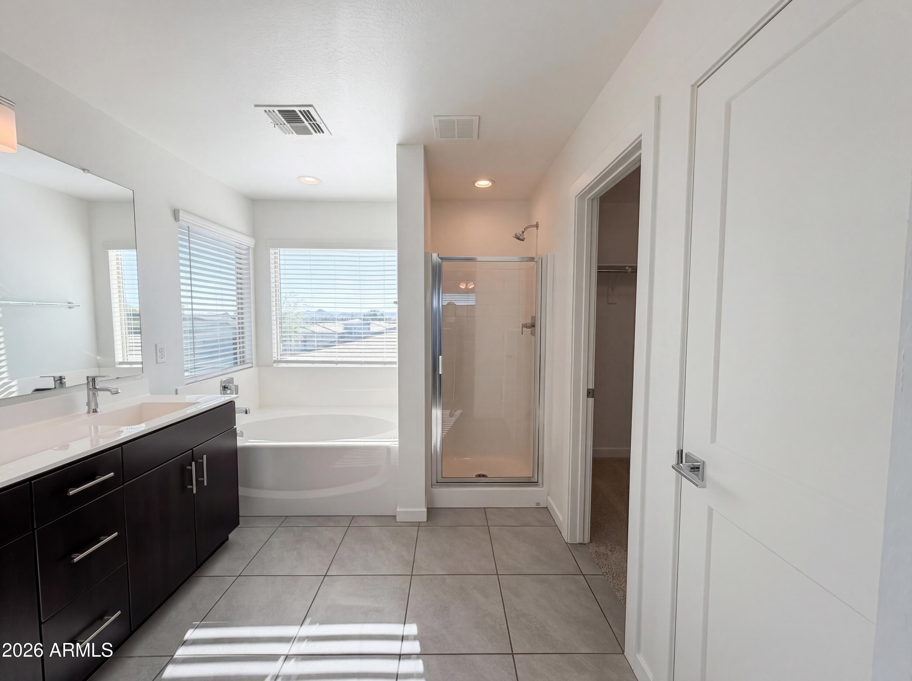 42497 W RAMIREZ Drive