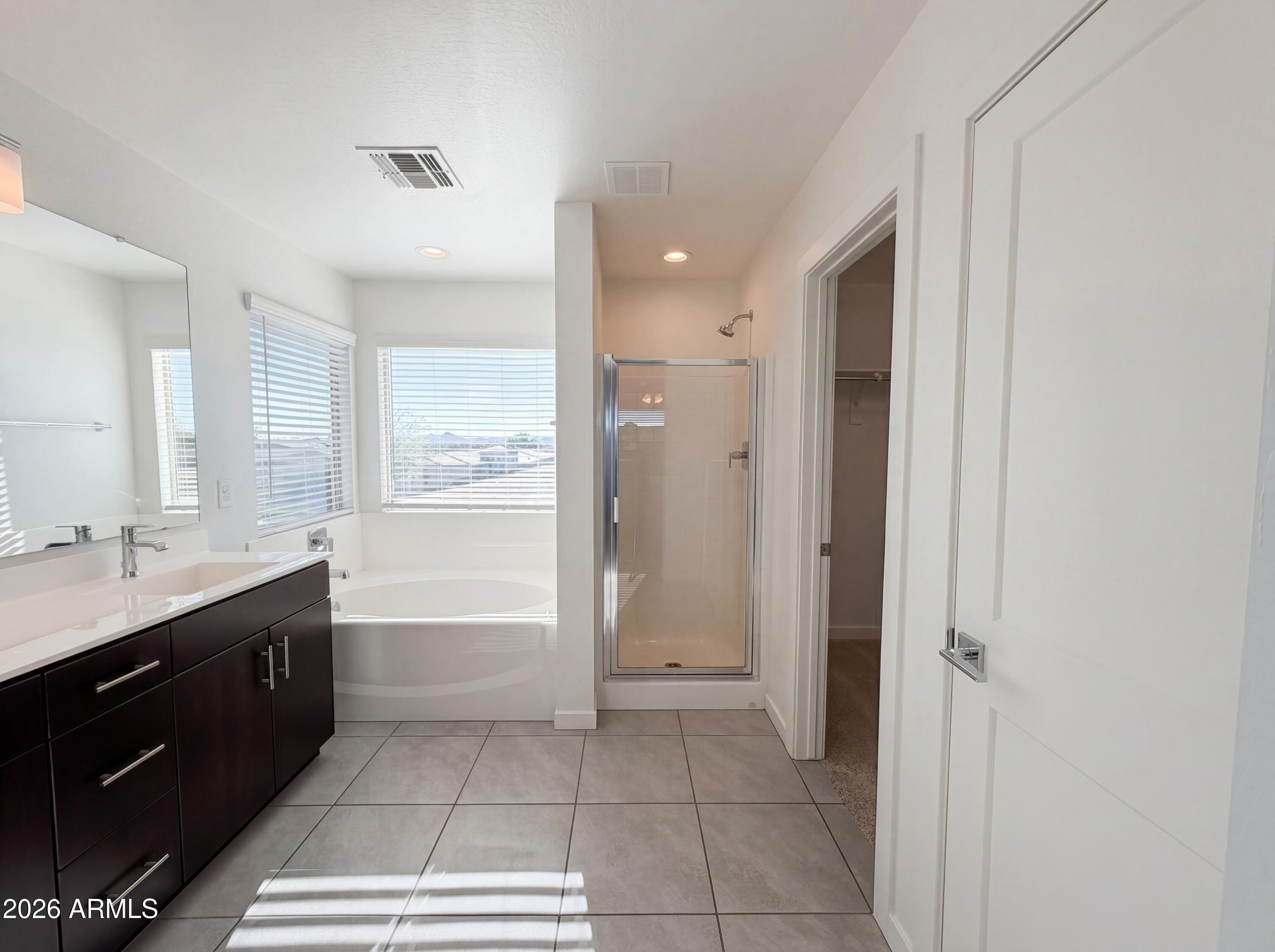 42497 W RAMIREZ Drive