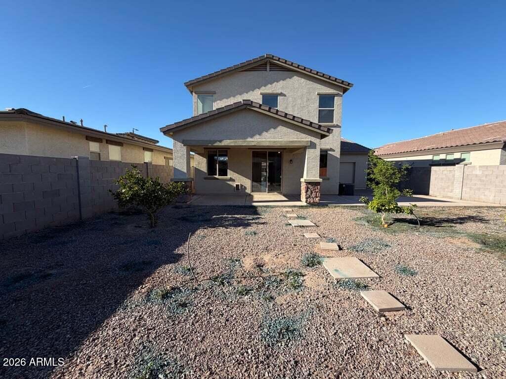 42497 W RAMIREZ Drive