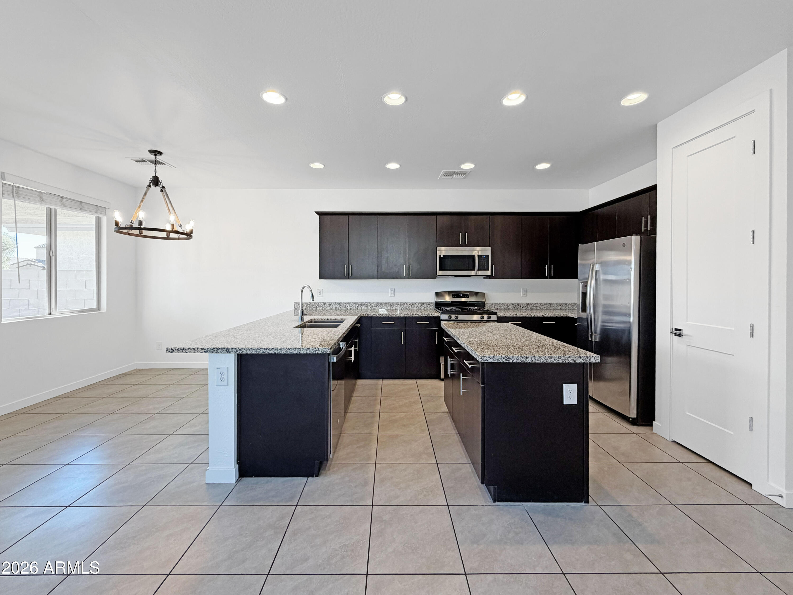 42497 W RAMIREZ Drive