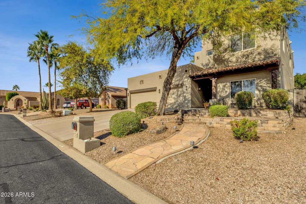 Photo of 17410 E Santa Rosa Lane, Fountain Hills, AZ 85268 (MLS # 6964462)