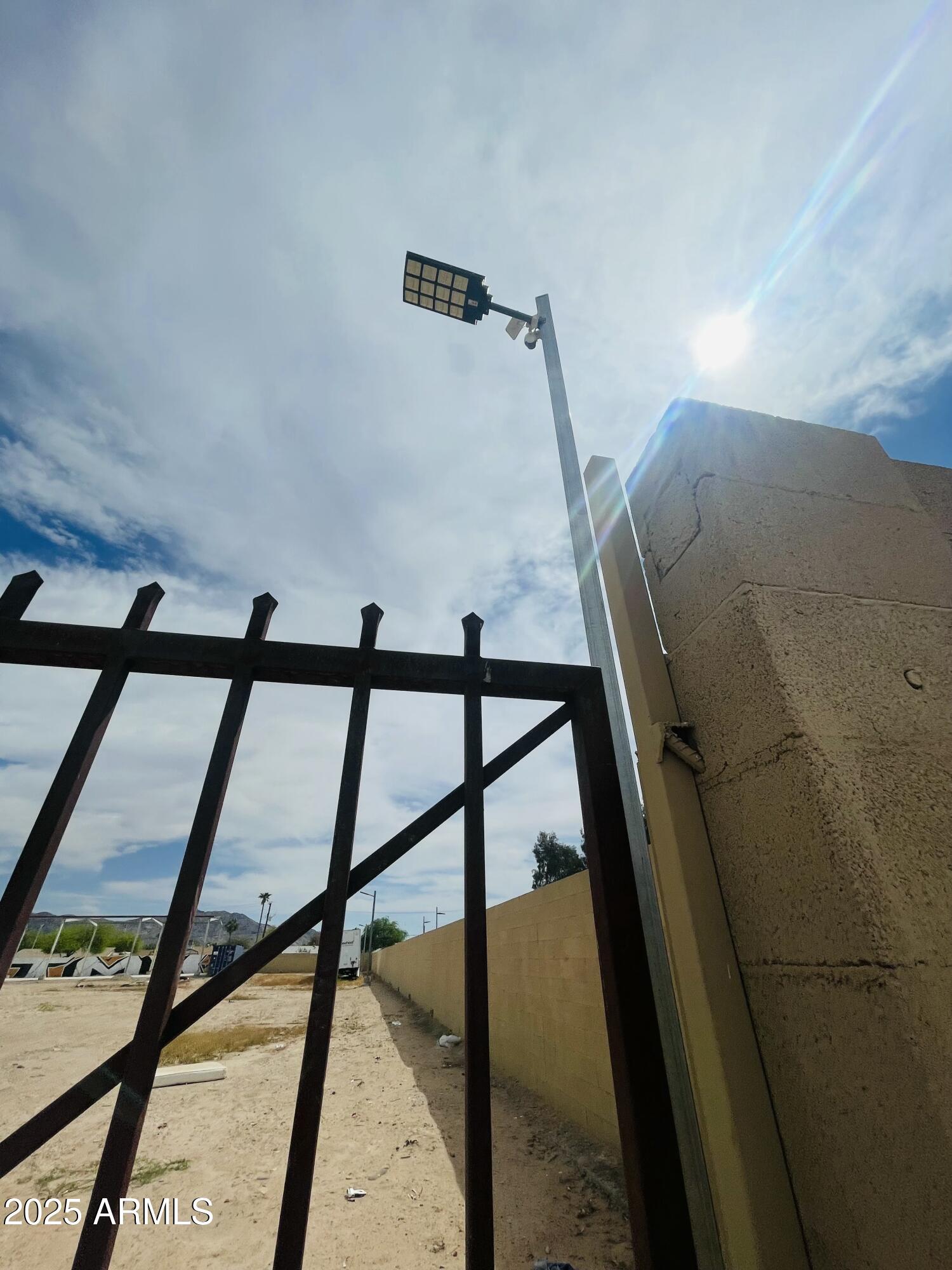 3927 W Southern Avenue -