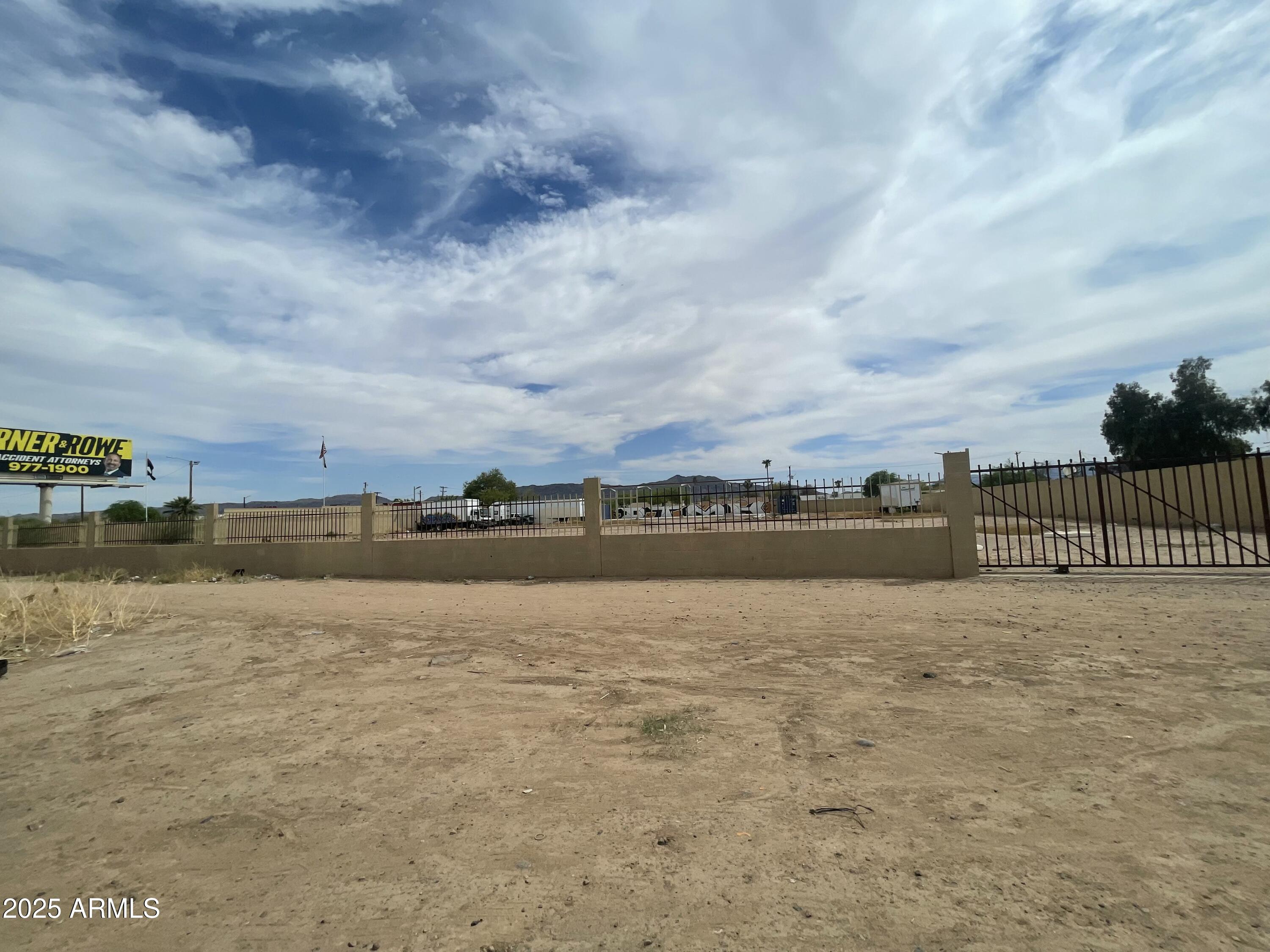 3927 W Southern Avenue -