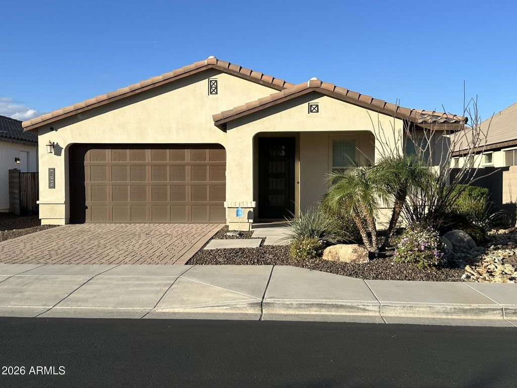 Photo of 7426 W Maya Way, Peoria, AZ 85383 (MLS # 6963353)