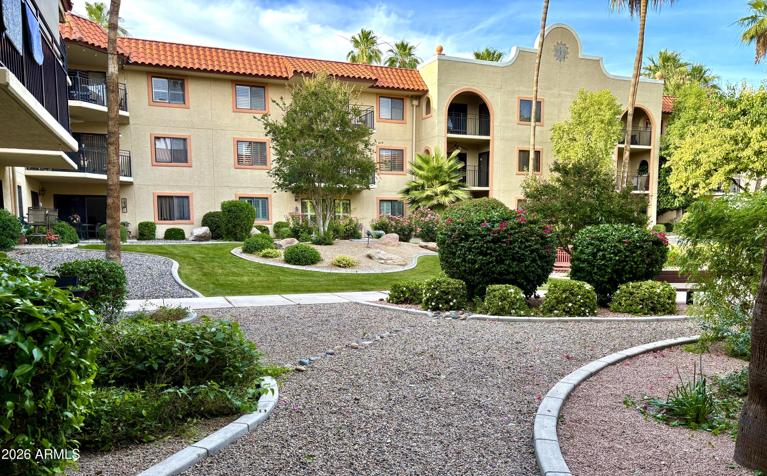 10330 W THUNDERBIRD Boulevard A132