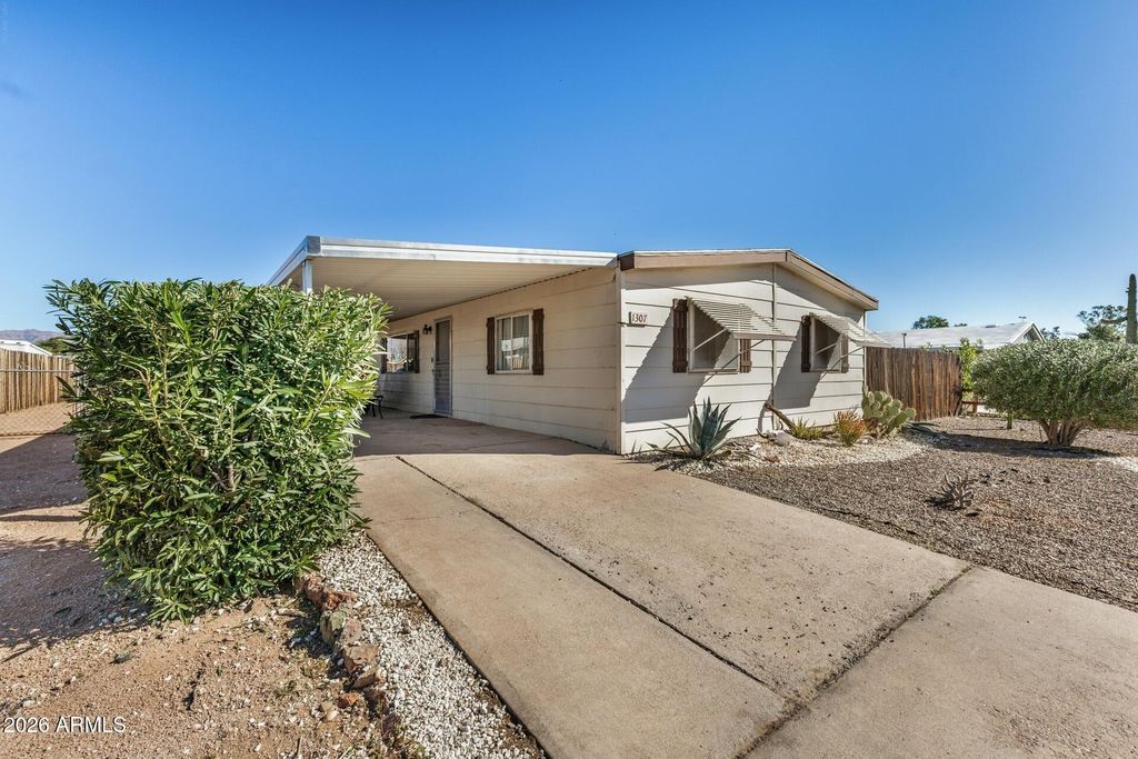 Photo of 1307 S Hale Drive, Apache Junction, AZ 85120 (MLS # 7014974)