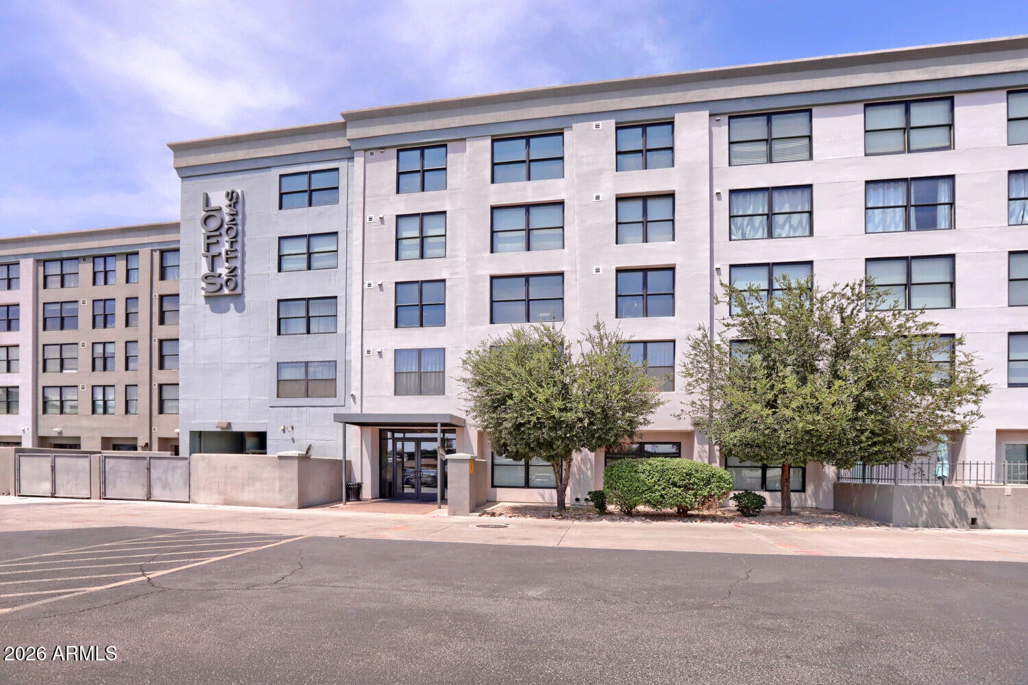 535 W THOMAS Road 408