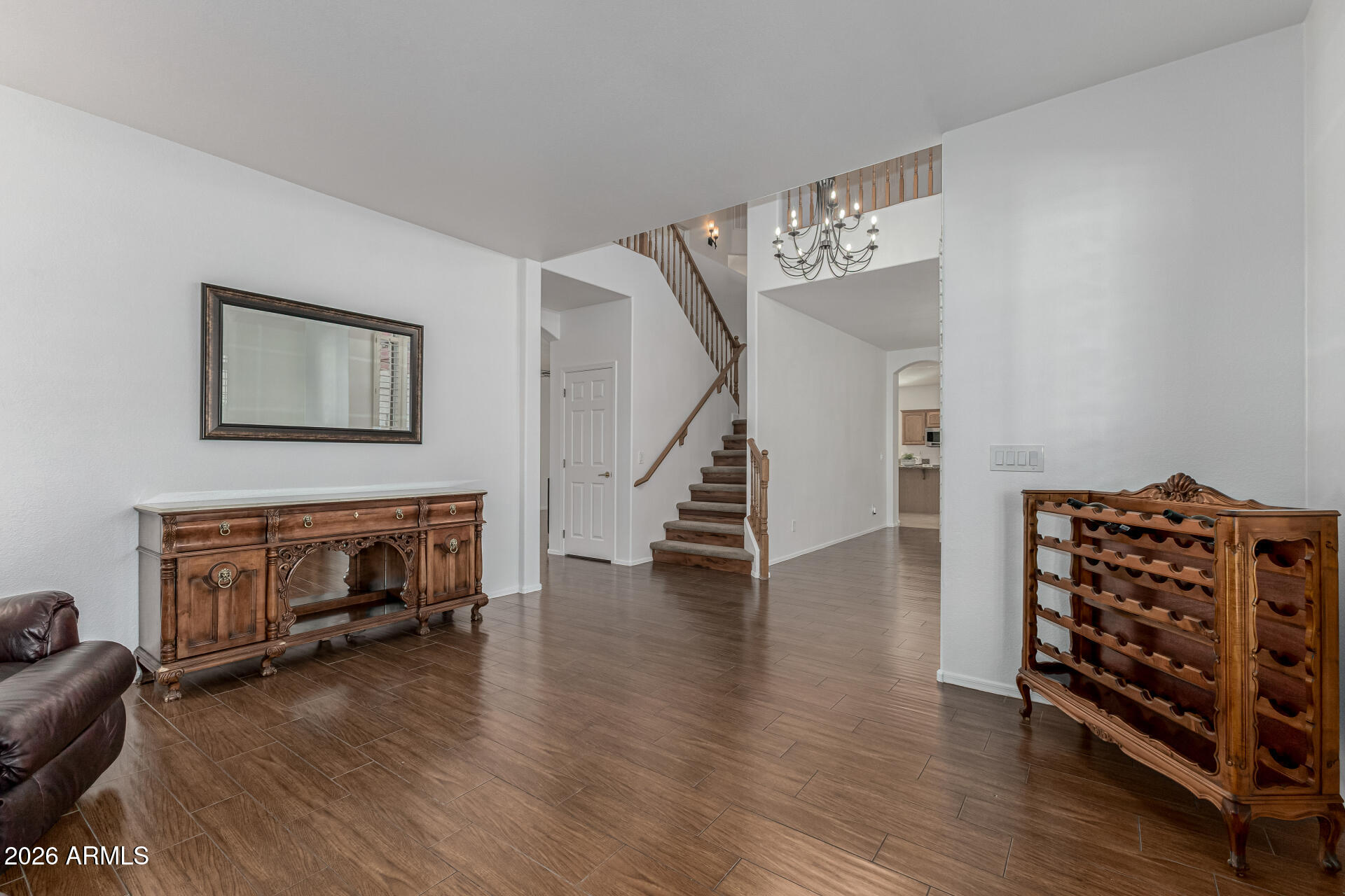 1099 S JUSTINE Court