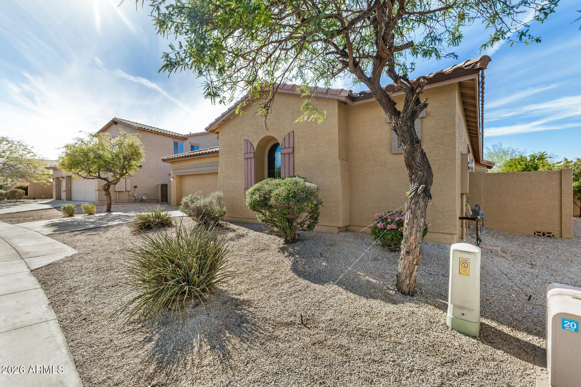 18324 W DESERT VIEW Lane