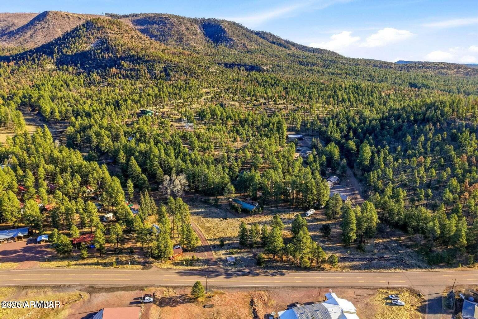 2 N COUNTY ROAD N2057 -- -