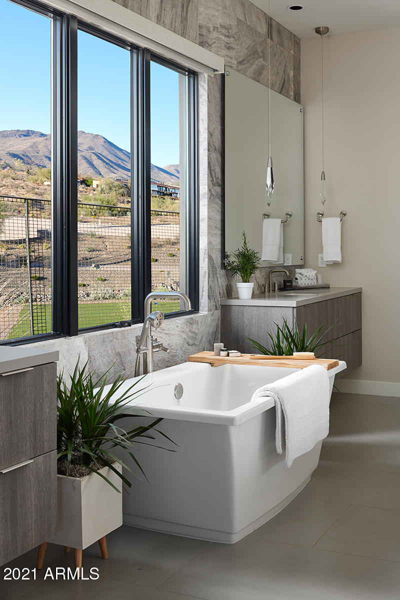 DESERT MOUNTAIN PARCEL 19 - Residential