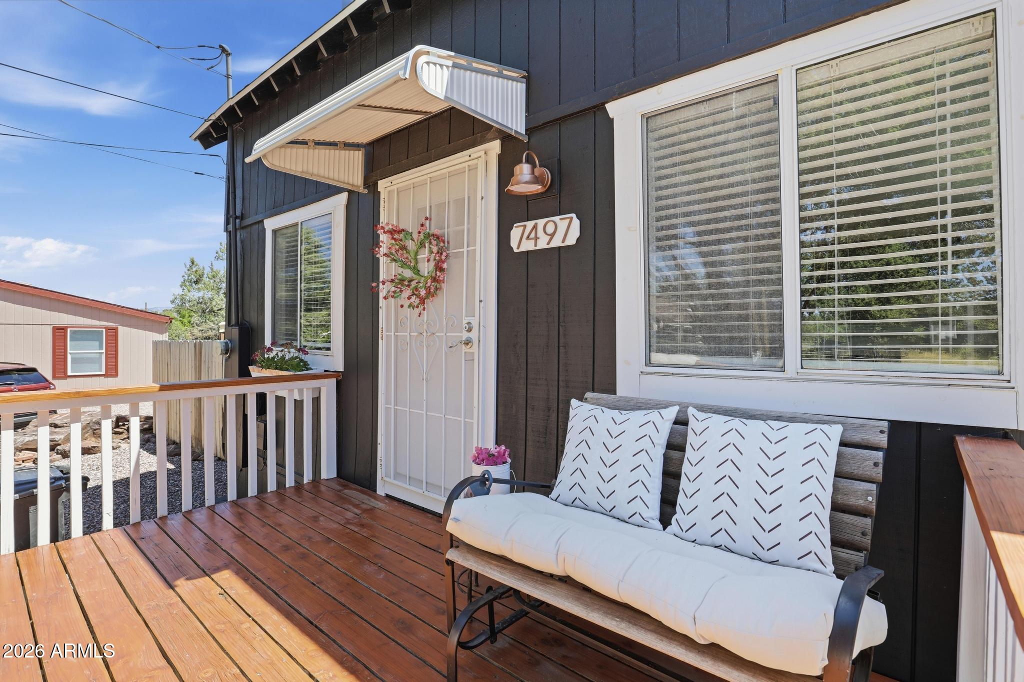 7497 N Toya Vista Road