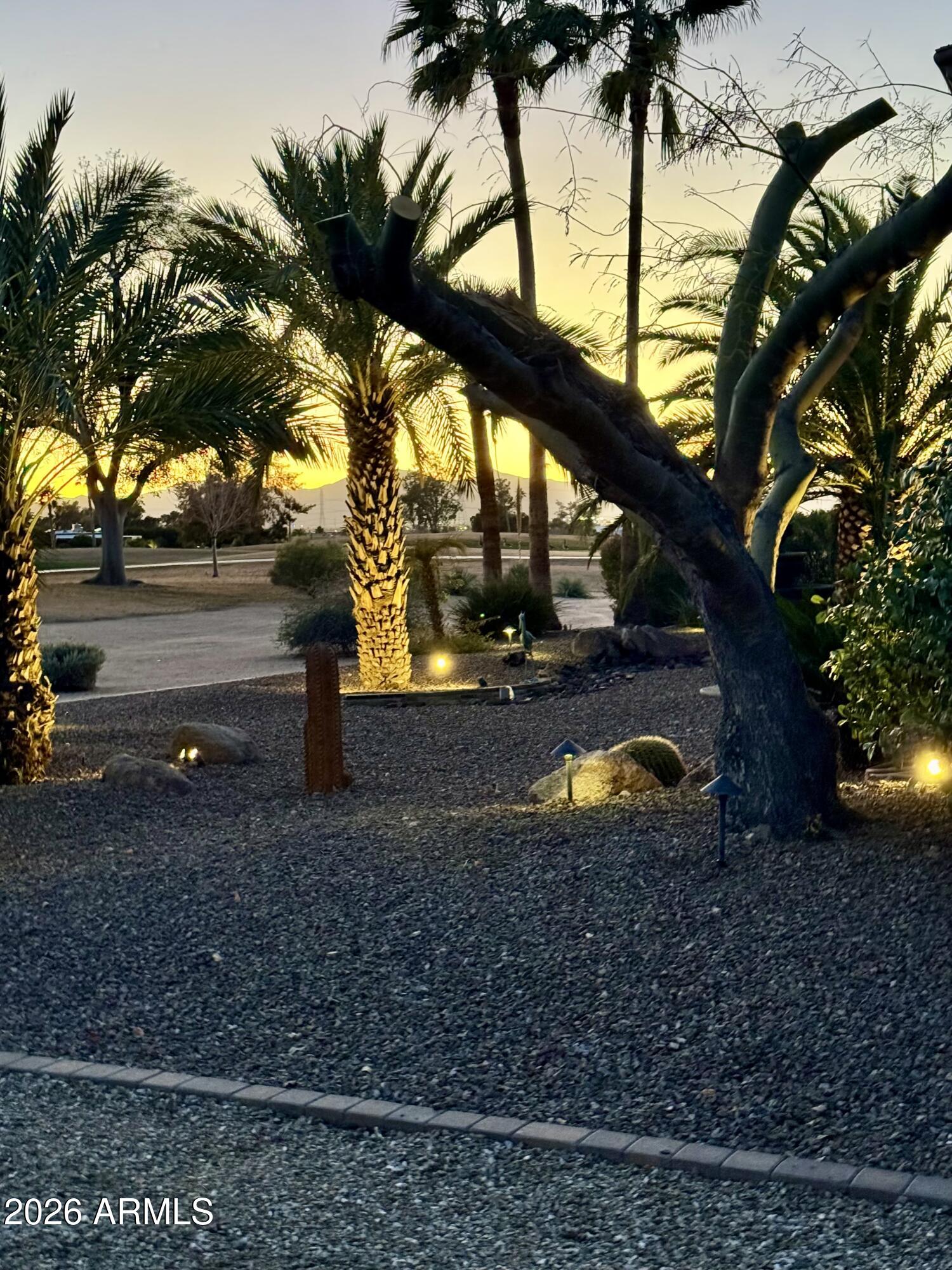 10805 W Willowbrook Drive