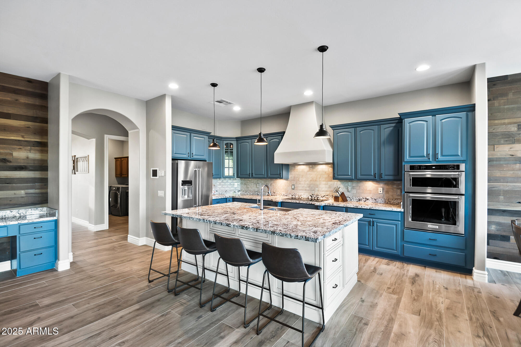 Homes 2 24695 S 195TH Way