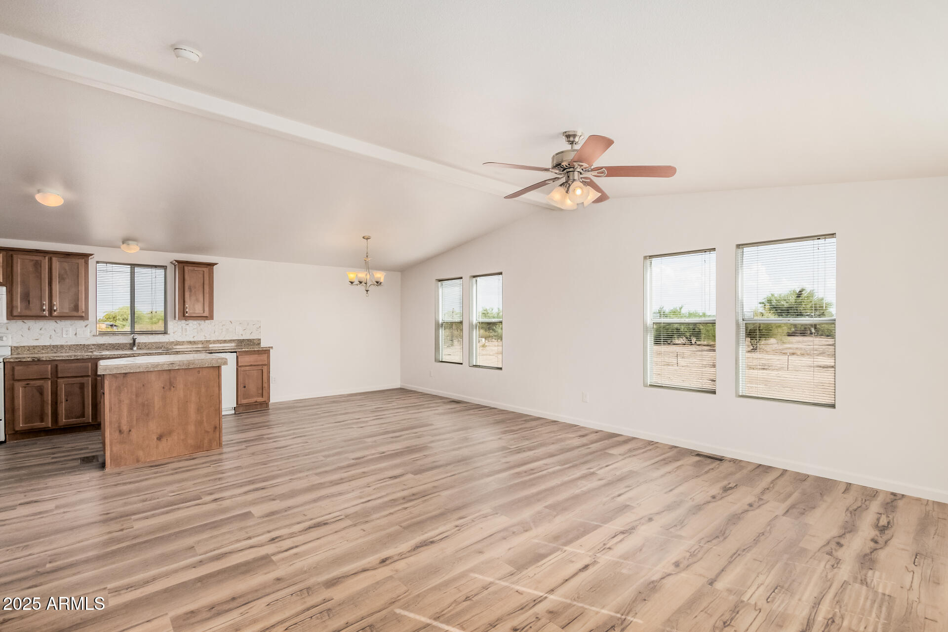 16619 W WINDSTONE Trail