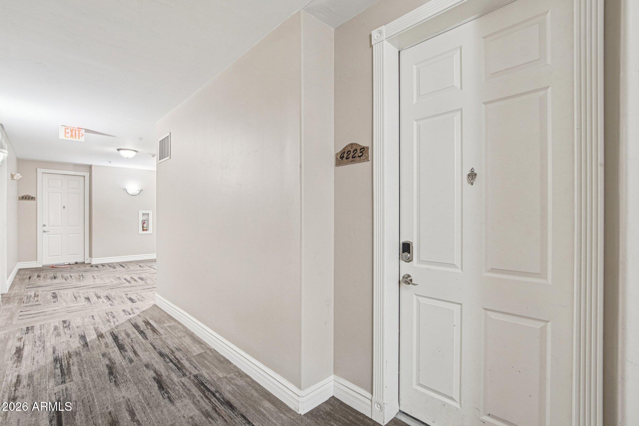 5450 E DEER VALLEY Drive 4223