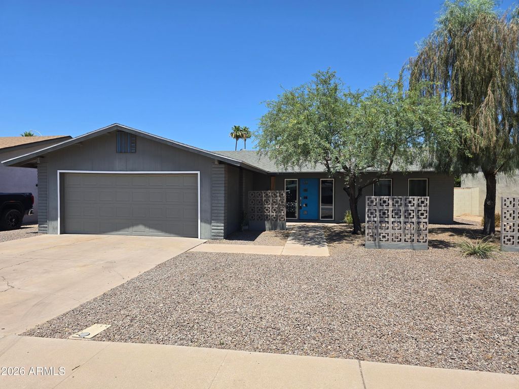 Photo of 1284 W Tulsa Street, Chandler, AZ 85224 (MLS # 7026659)