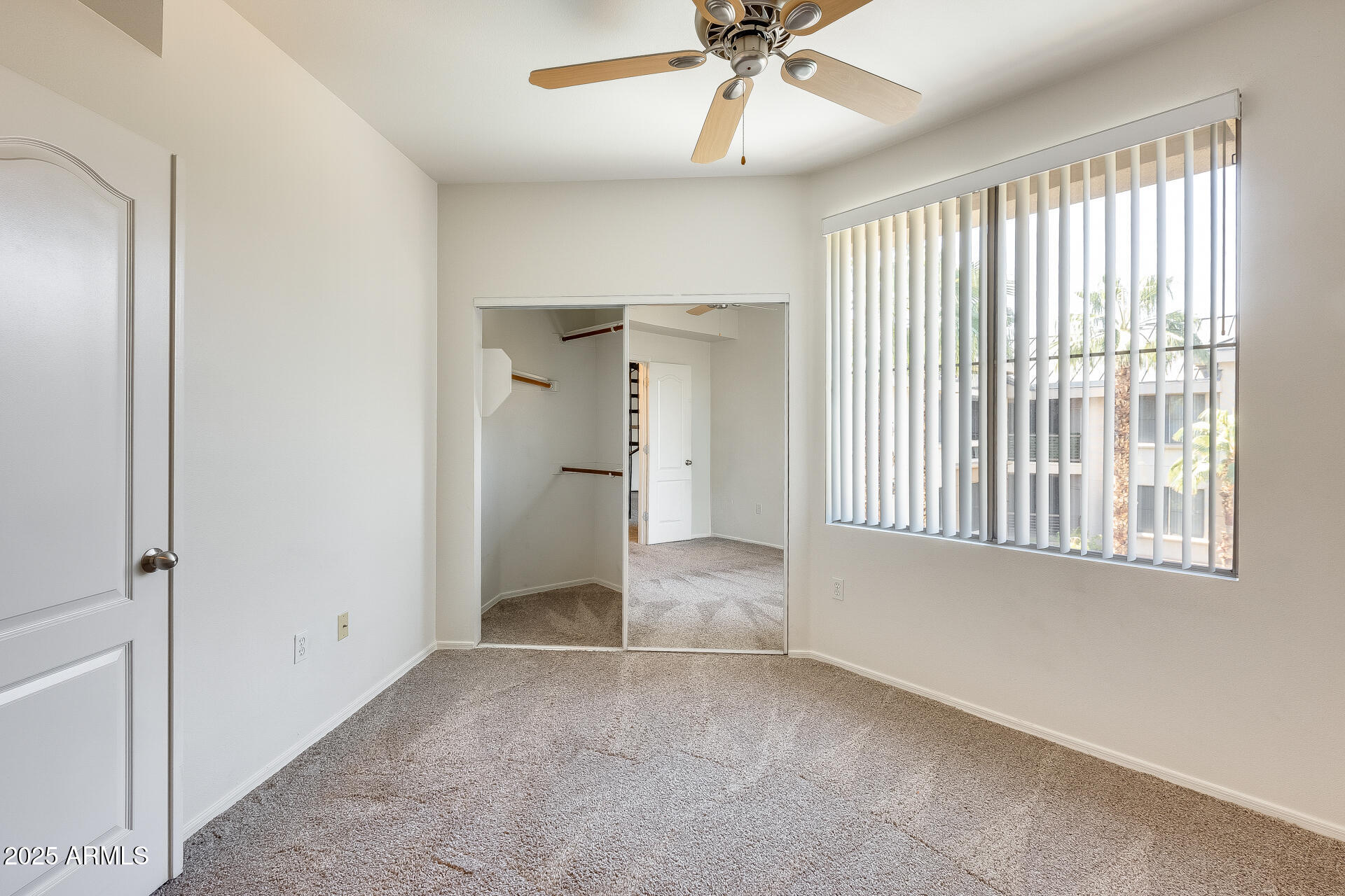 1701 E COLTER Street 453