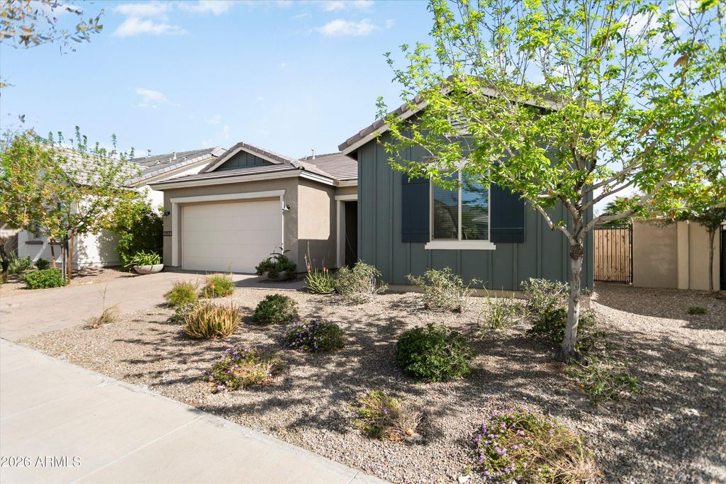 Photo of 20523 W Rosewood Lane, Buckeye, AZ 85396 (MLS # 6991386)