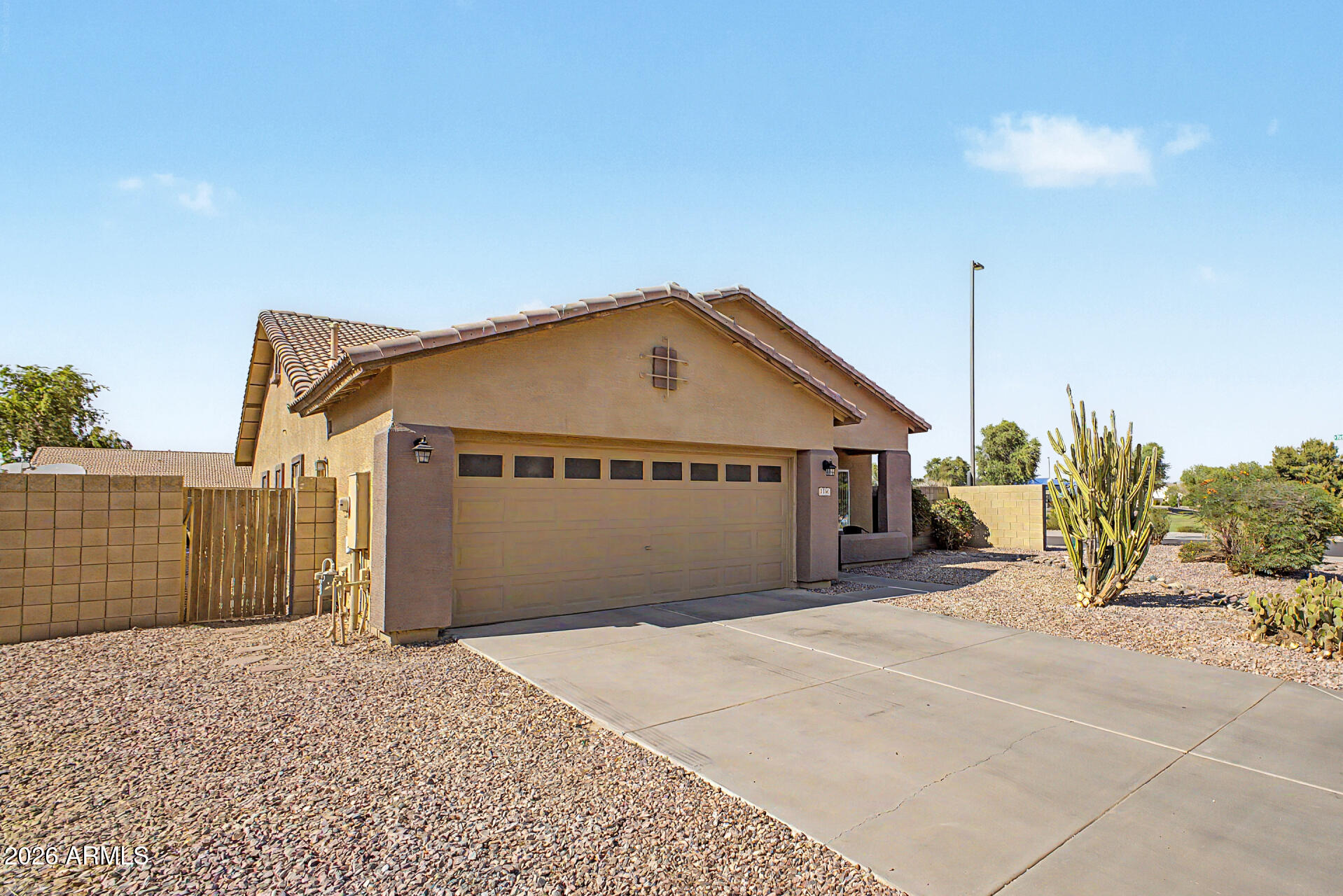 3742 E SANDY Way