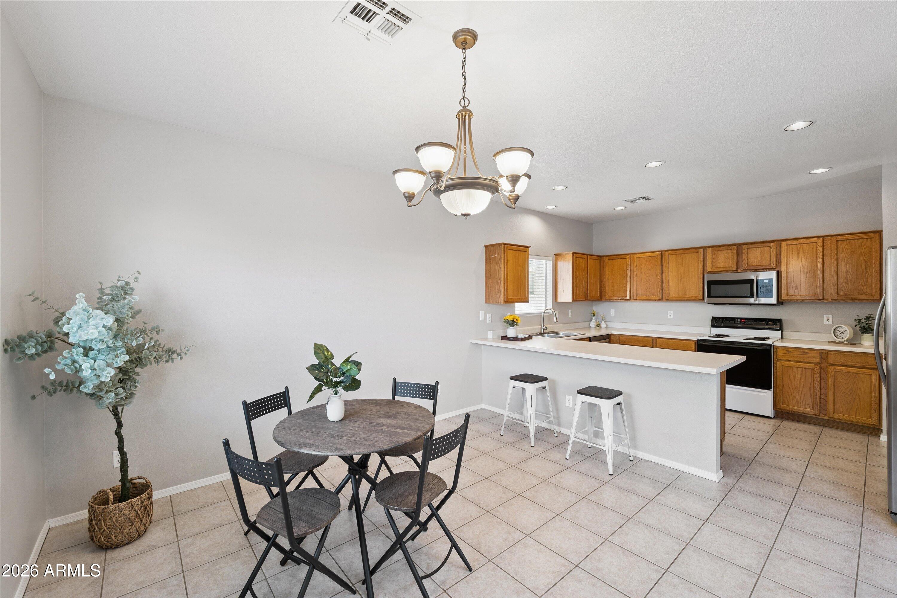 1750 W Union Hills Drive 23