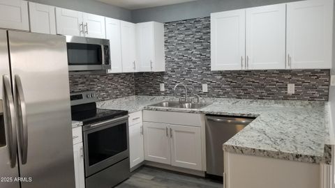 706 N 4TH Street 3 Avondale AZ 85323