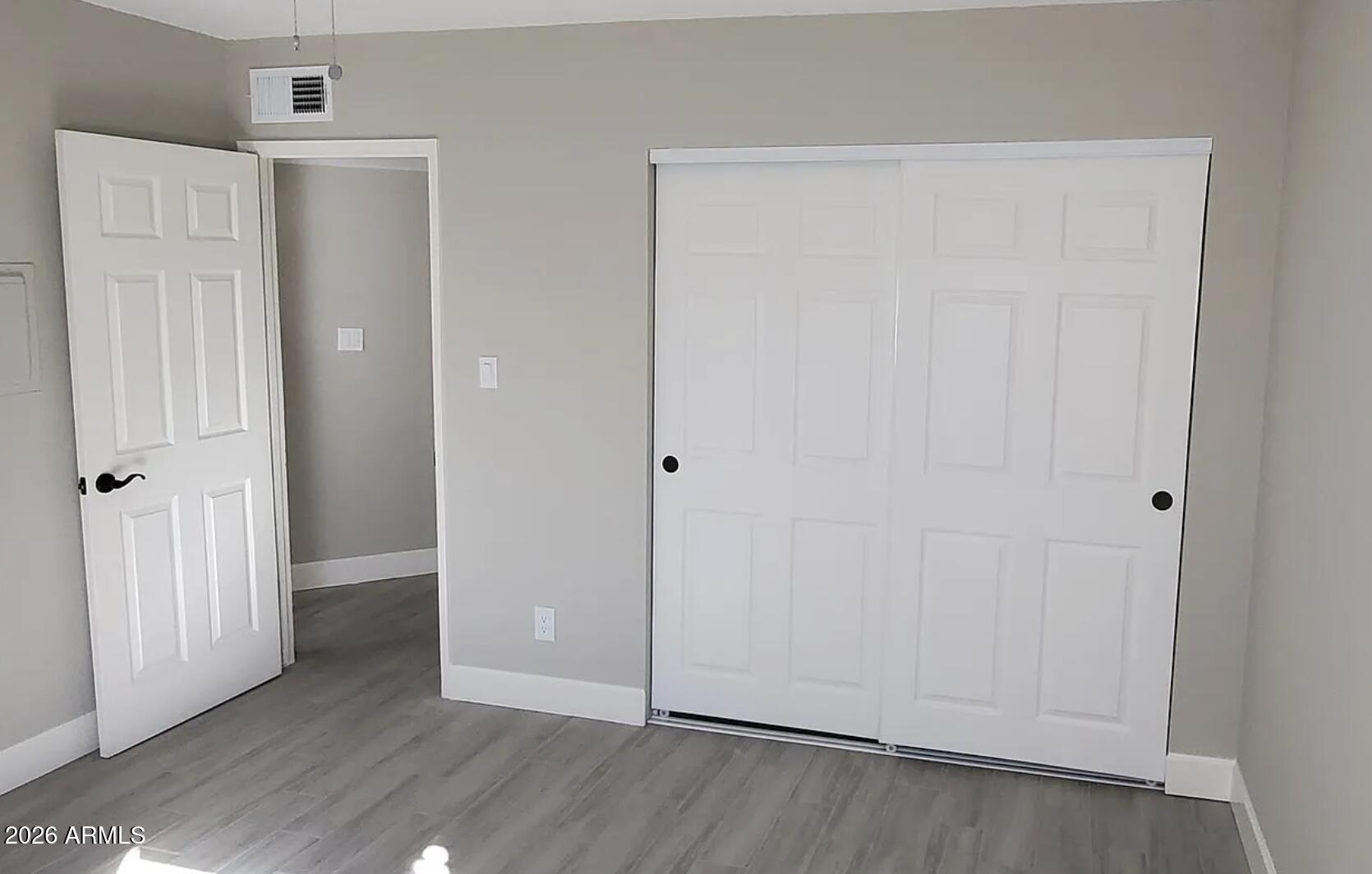 1622 E CAMPBELL Avenue Y