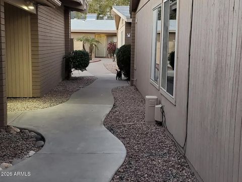 1622 E CAMPBELL Avenue Y Phoenix AZ 85016