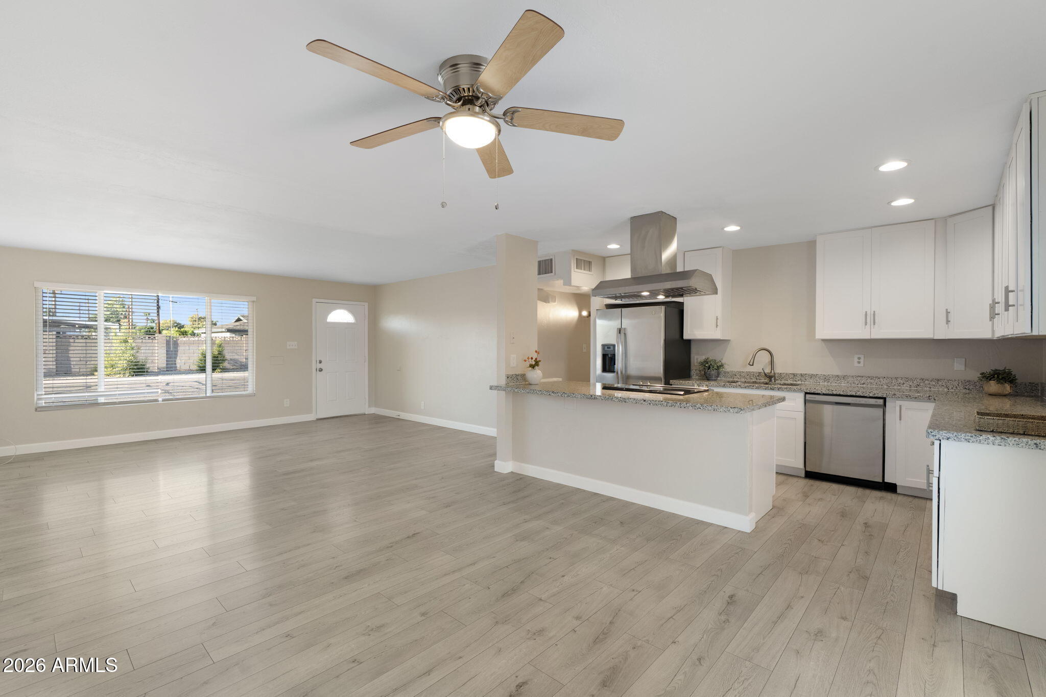 8513 E MARIPOSA Drive