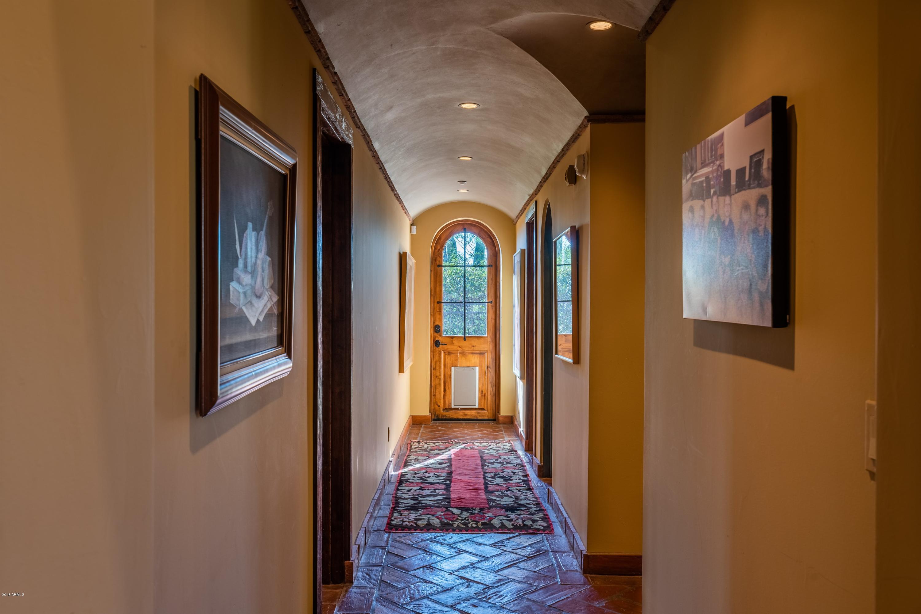 ESTANCIA - Residential