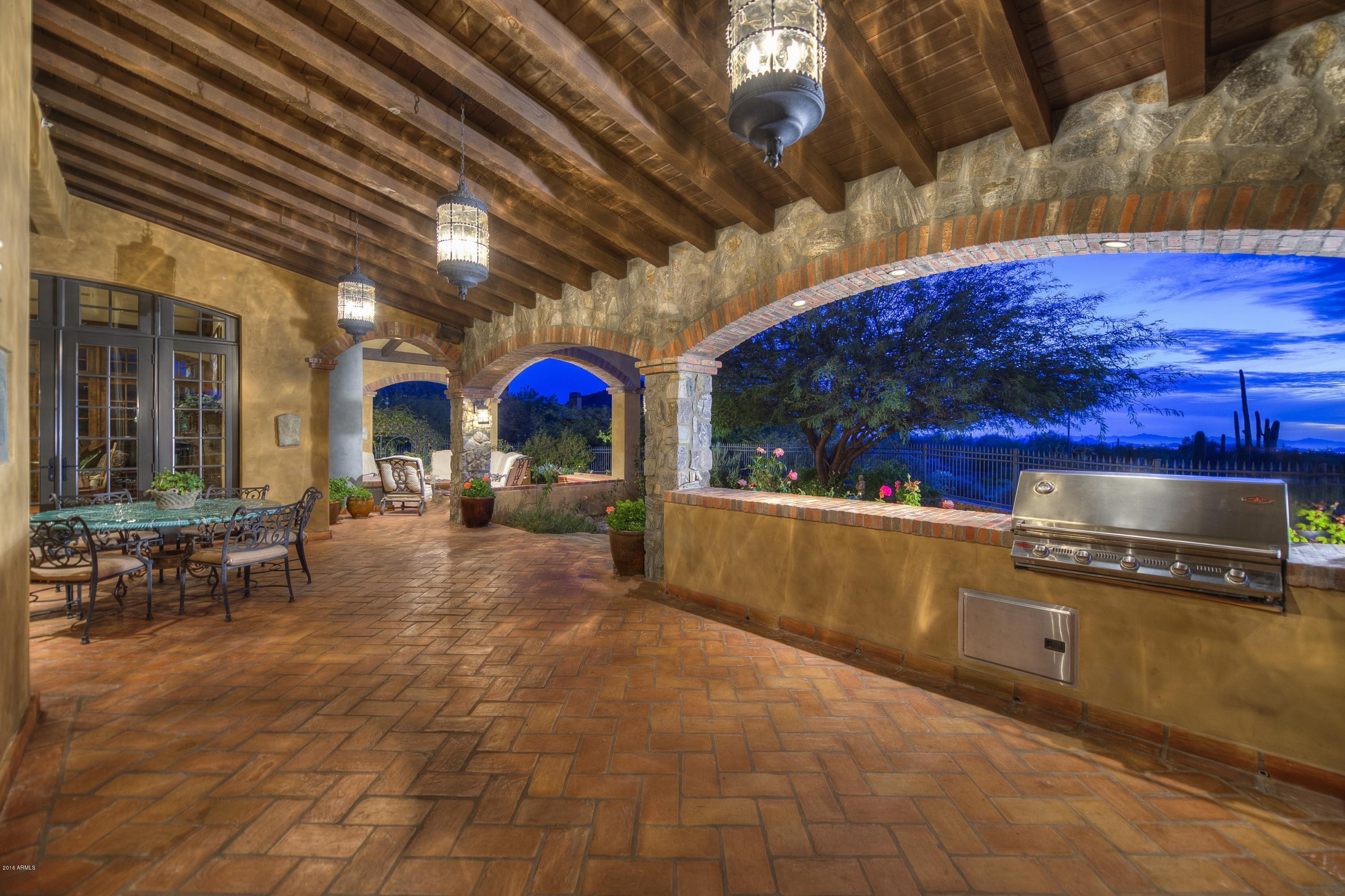 ESTANCIA - Residential