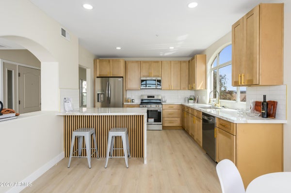 1081 W 1ST ST UNIT 16, TEMPE, AZ 85281 - Image f6c651e8f7aad8c3913c8bbf1cfb68f2/465126491
