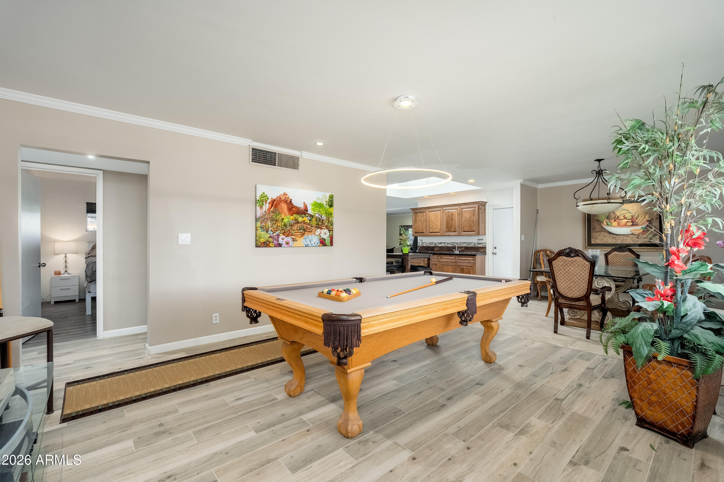 6830 E PARADISE Parkway