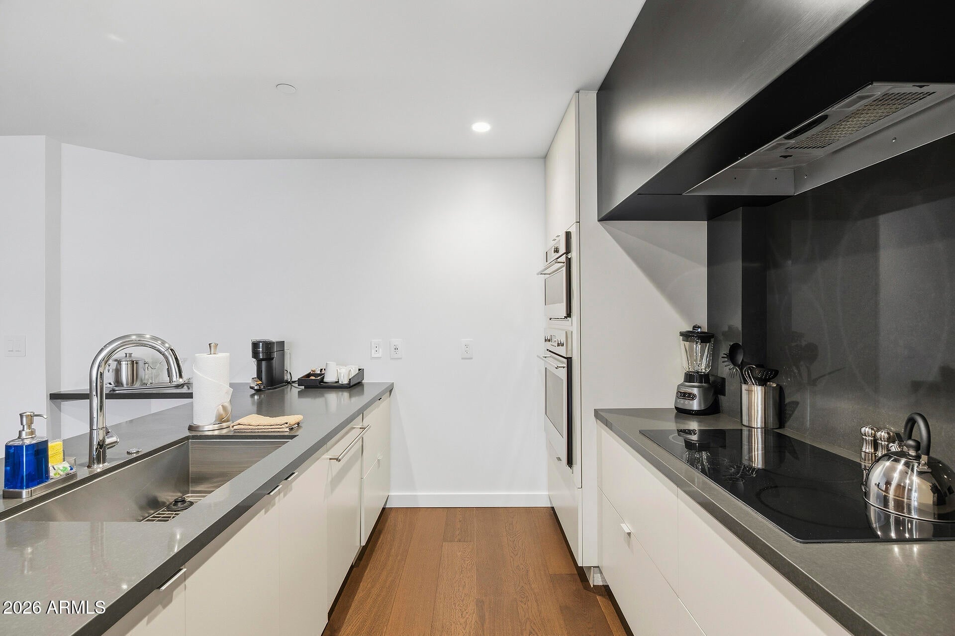 5455 E LINCOLN Drive 2019