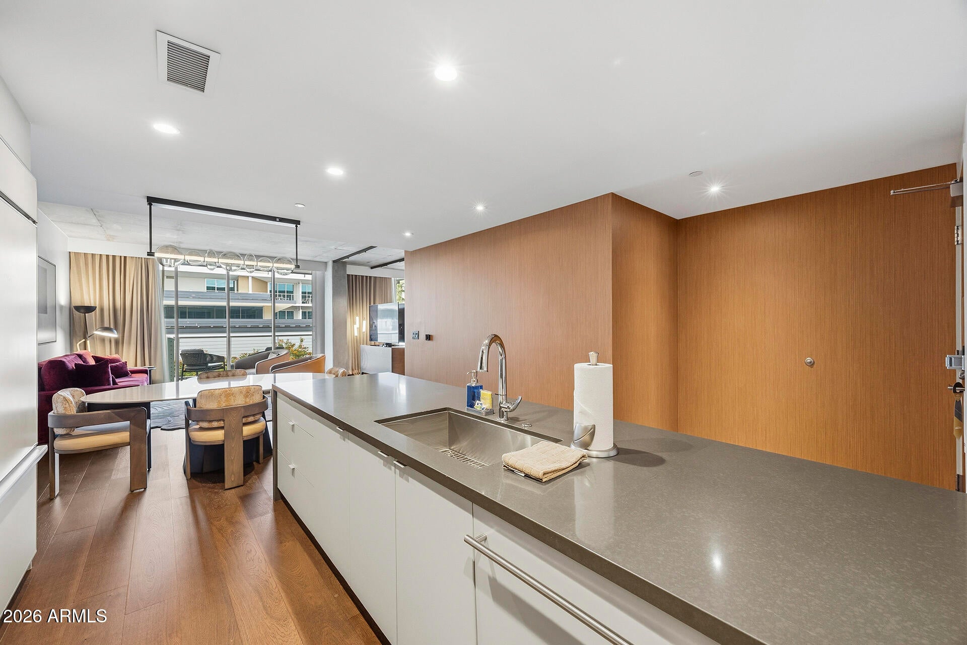5455 E LINCOLN Drive 2019