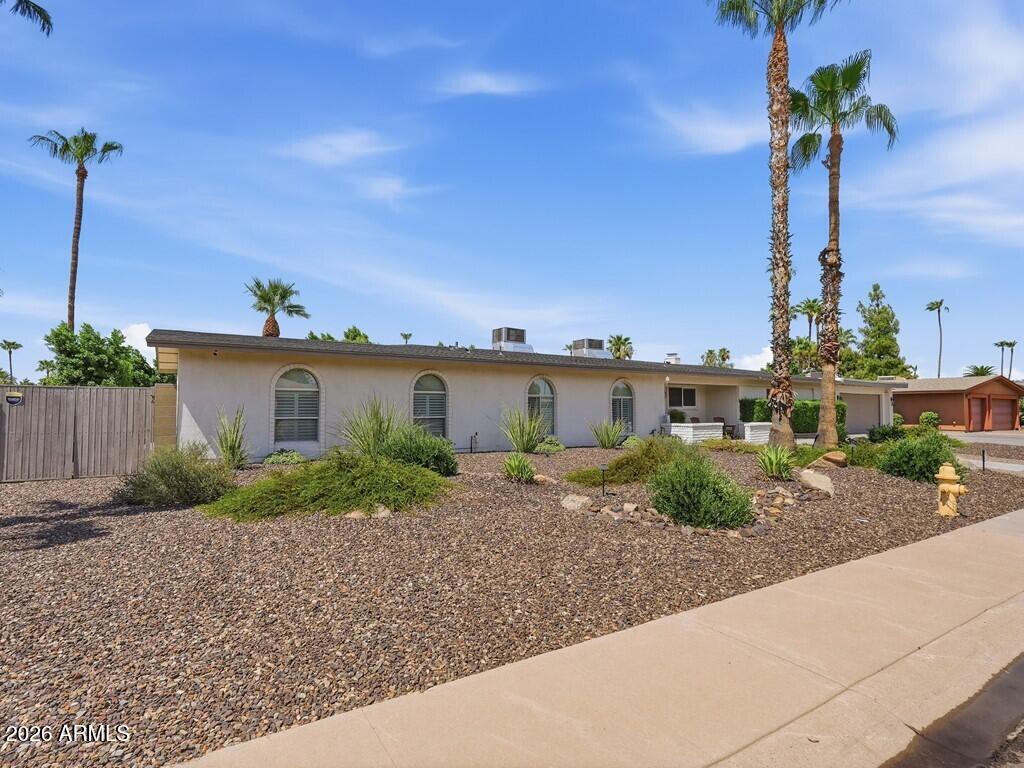 5102 E POINSETTIA Drive