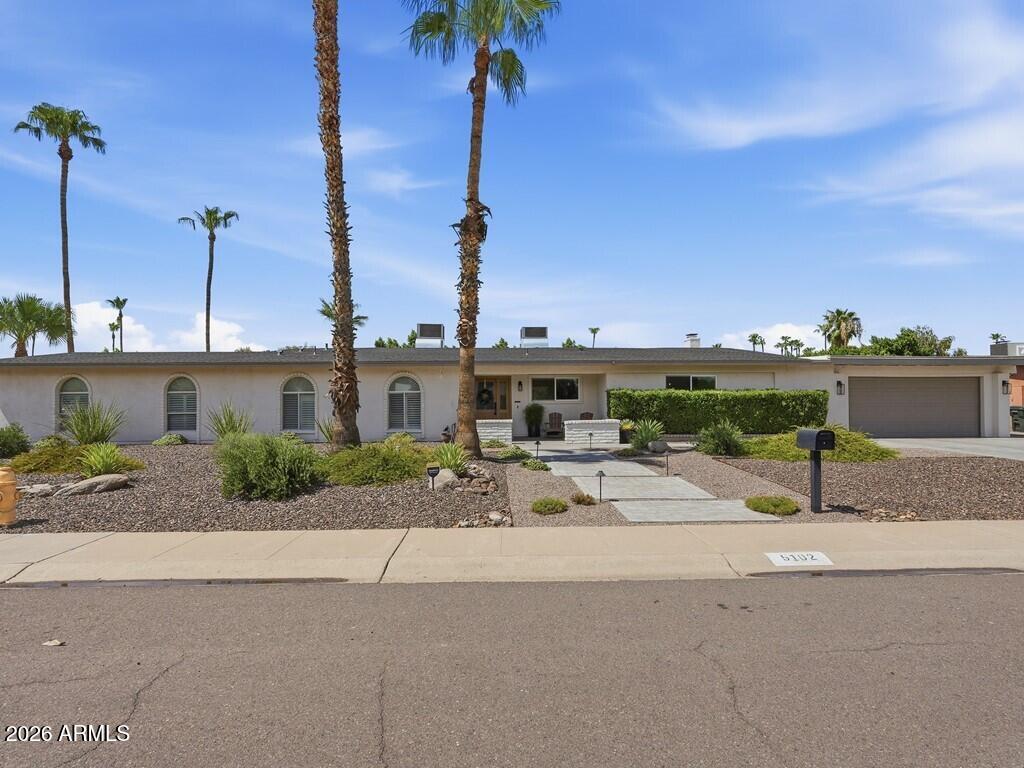5102 E POINSETTIA Drive
