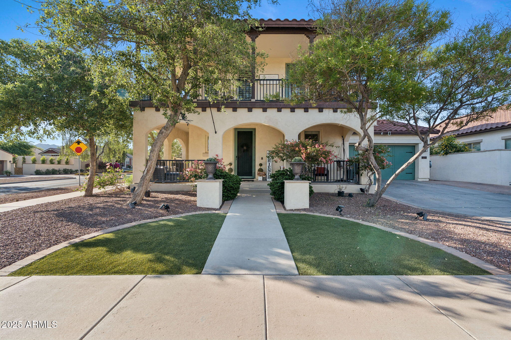 20518 W WHITE ROCK Road