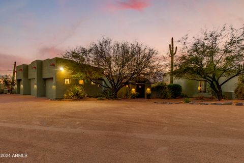 A home in Cave Creek